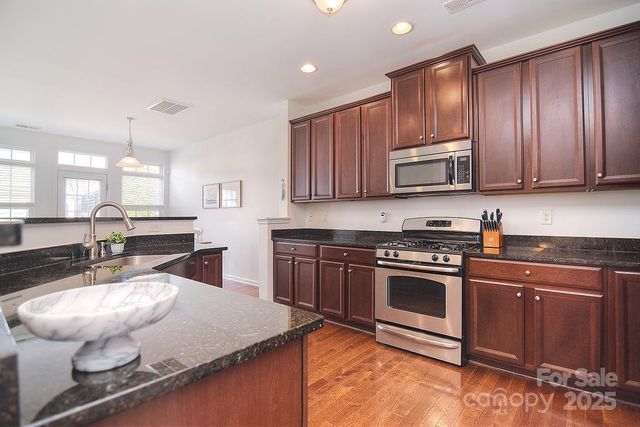 6134 Rockefeller Lane, Charlotte, NC 28210