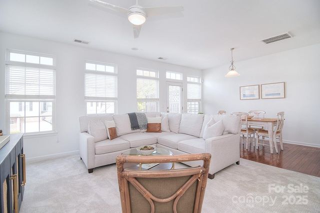 6134 Rockefeller Lane, Charlotte, NC 28210