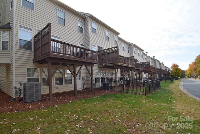 6134 Rockefeller Lane, Charlotte, NC 28210