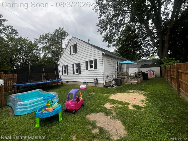 2606 Stone Street, Port Huron, MI 48060
