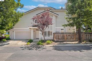 55 Heather Garden Ln, Danville, CA 94506
