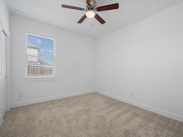 12340 N Chestnut Hills Drive, Conroe, TX 77303