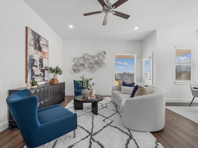 12340 N Chestnut Hills Drive, Conroe, TX 77303