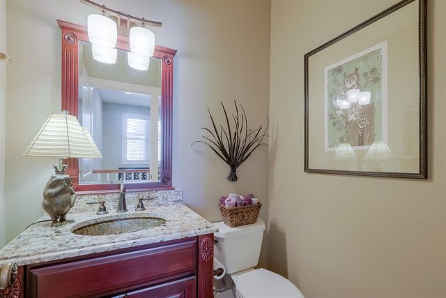 4209 N Oak Pointe, Grand Rapids, MI 49525