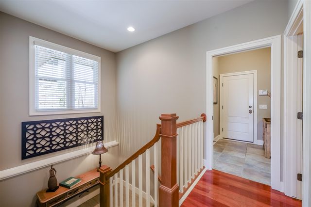 4209 N Oak Pointe, Grand Rapids, MI 49525