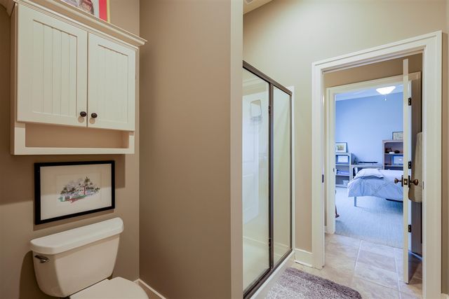 4209 N Oak Pointe, Grand Rapids, MI 49525