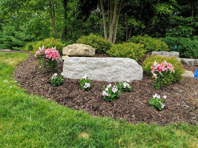 4209 N Oak Pointe, Grand Rapids, MI 49525