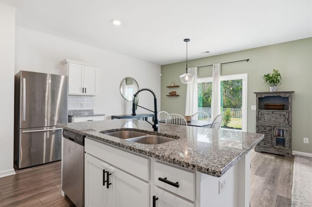 322 Sedona Drive, Summerville, SC 29486