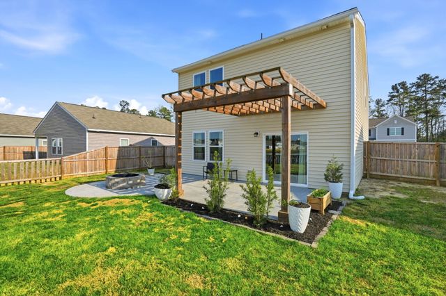 322 Sedona Drive, Summerville, SC 29486