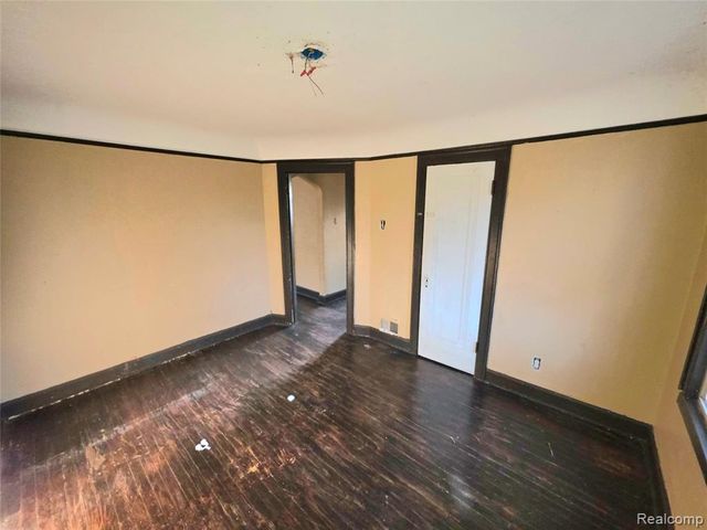 11461 Sanford Street, Detroit, MI 48205