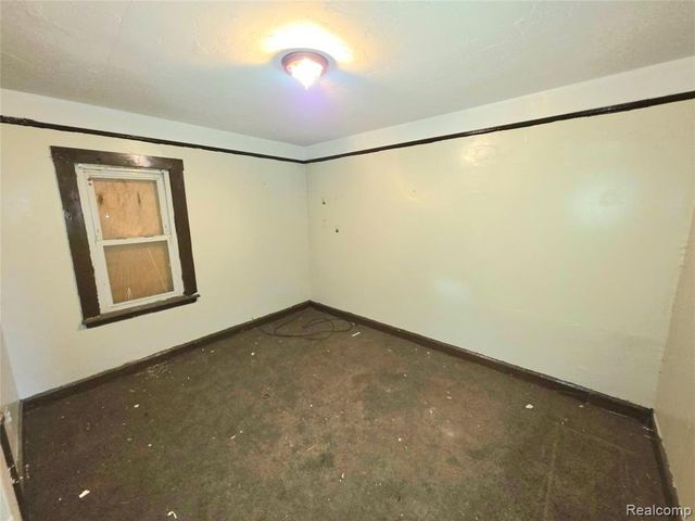 11461 Sanford Street, Detroit, MI 48205