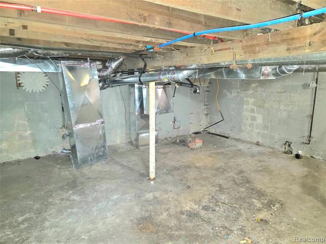 11461 Sanford Street, Detroit, MI 48205