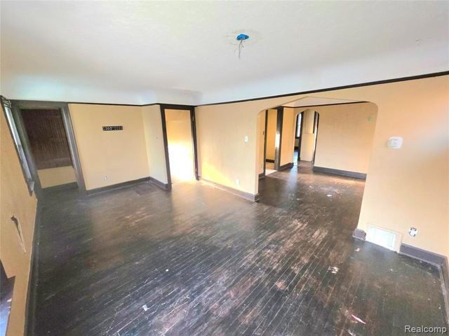 11461 Sanford Street, Detroit, MI 48205