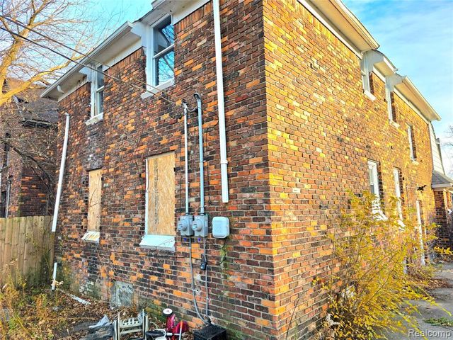 11461 Sanford Street, Detroit, MI 48205