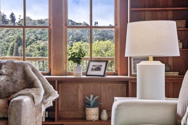 50 Dundee Way, Inverness, CA 94937