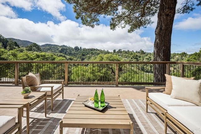 50 Dundee Way, Inverness, CA 94937