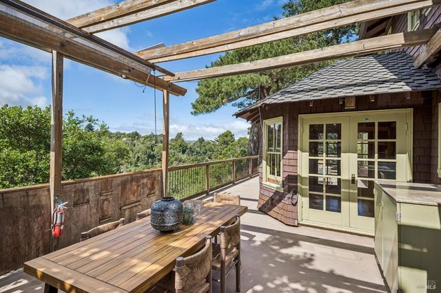 50 Dundee Way, Inverness, CA 94937