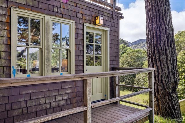 50 Dundee Way, Inverness, CA 94937