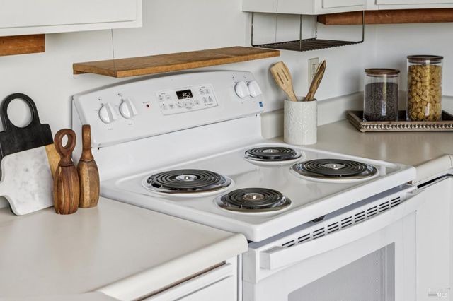 50 Dundee Way, Inverness, CA 94937