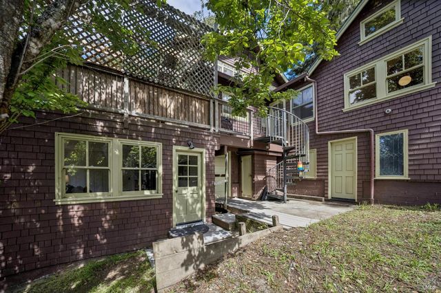 50 Dundee Way, Inverness, CA 94937