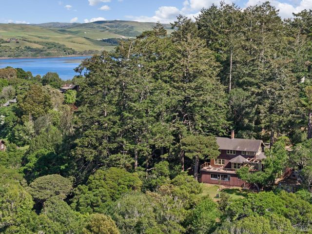 50 Dundee Way, Inverness, CA 94937