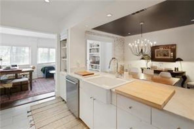 134 Elysian Way NW, Atlanta, GA 30327