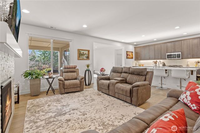 18934 146th Street E, Bonney Lake, WA 98391