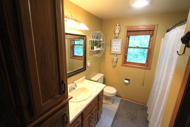 2933 SUNRAY LANE, Green Bay, WI 54313