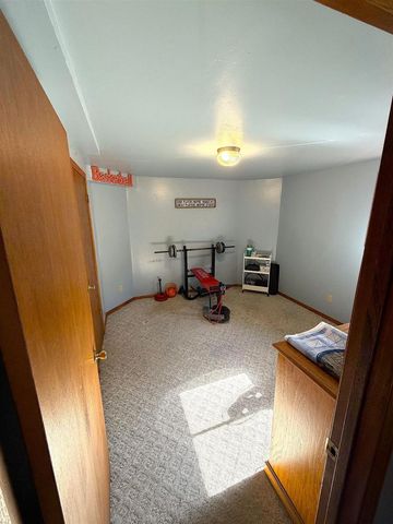 2933 SUNRAY LANE, Green Bay, WI 54313