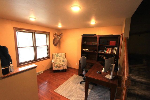 2933 SUNRAY LANE, Green Bay, WI 54313