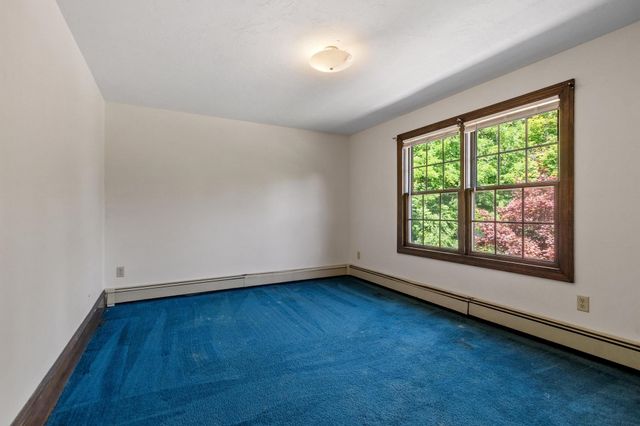 261 West St, Lunenburg, MA 01462