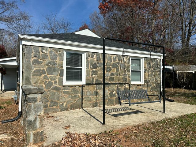 1014 Tahoe DR, Collinsville, VA 24078