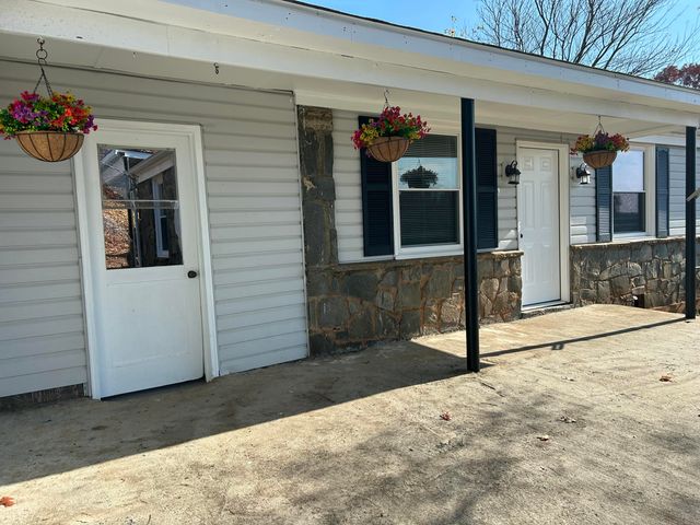 1014 Tahoe DR, Collinsville, VA 24078