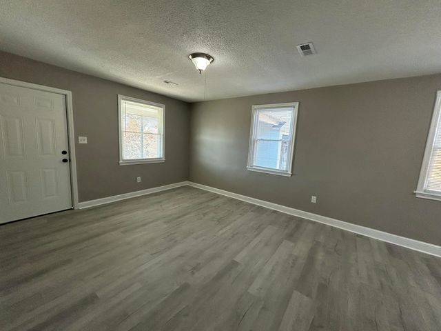 1014 Tahoe DR, Collinsville, VA 24078