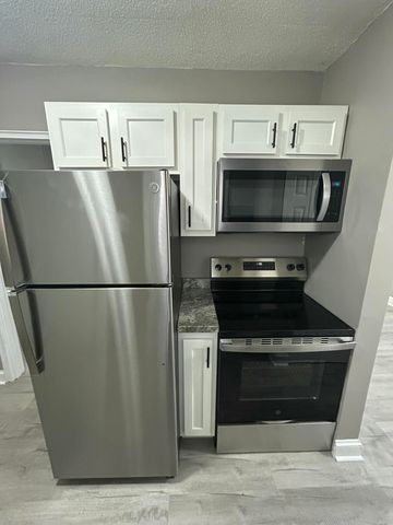 1014 Tahoe DR, Collinsville, VA 24078