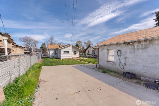 626 Highland Drive, Wenatchee, WA 98801