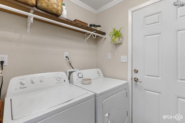 301 N WALNUT STREET, Holliday, TX 76366