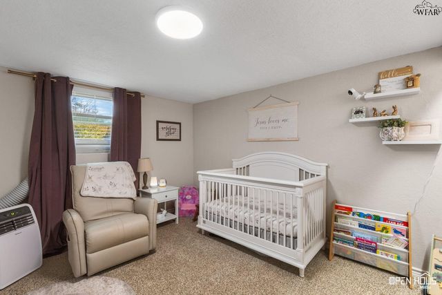 301 N WALNUT STREET, Holliday, TX 76366