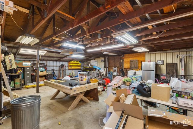 301 N WALNUT STREET, Holliday, TX 76366