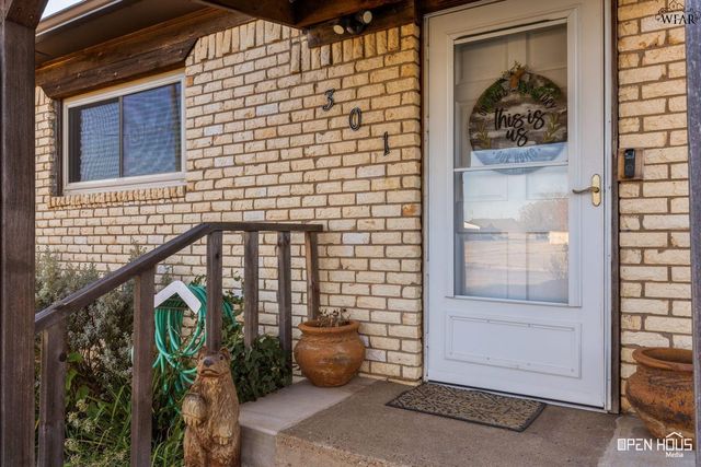 301 N WALNUT STREET, Holliday, TX 76366