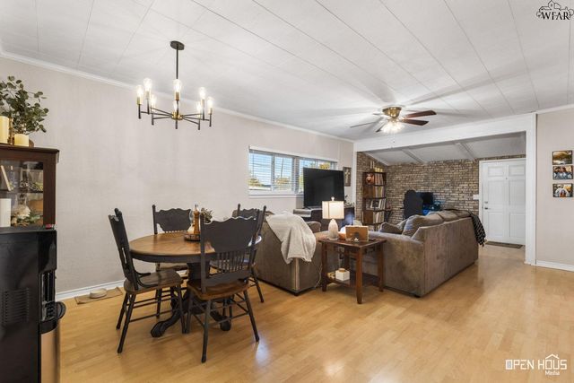 301 N WALNUT STREET, Holliday, TX 76366