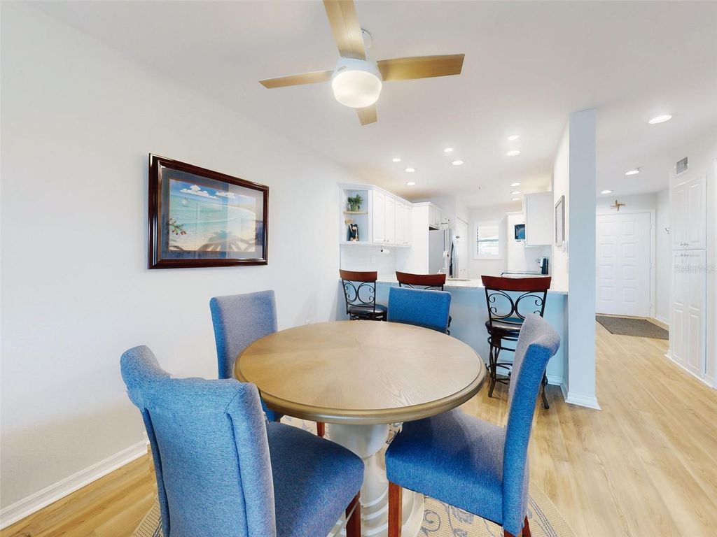 Image 12 of property listing at 454 BOUCHELLE DRIVE 202, New Smyrna Beach, FL 32169
