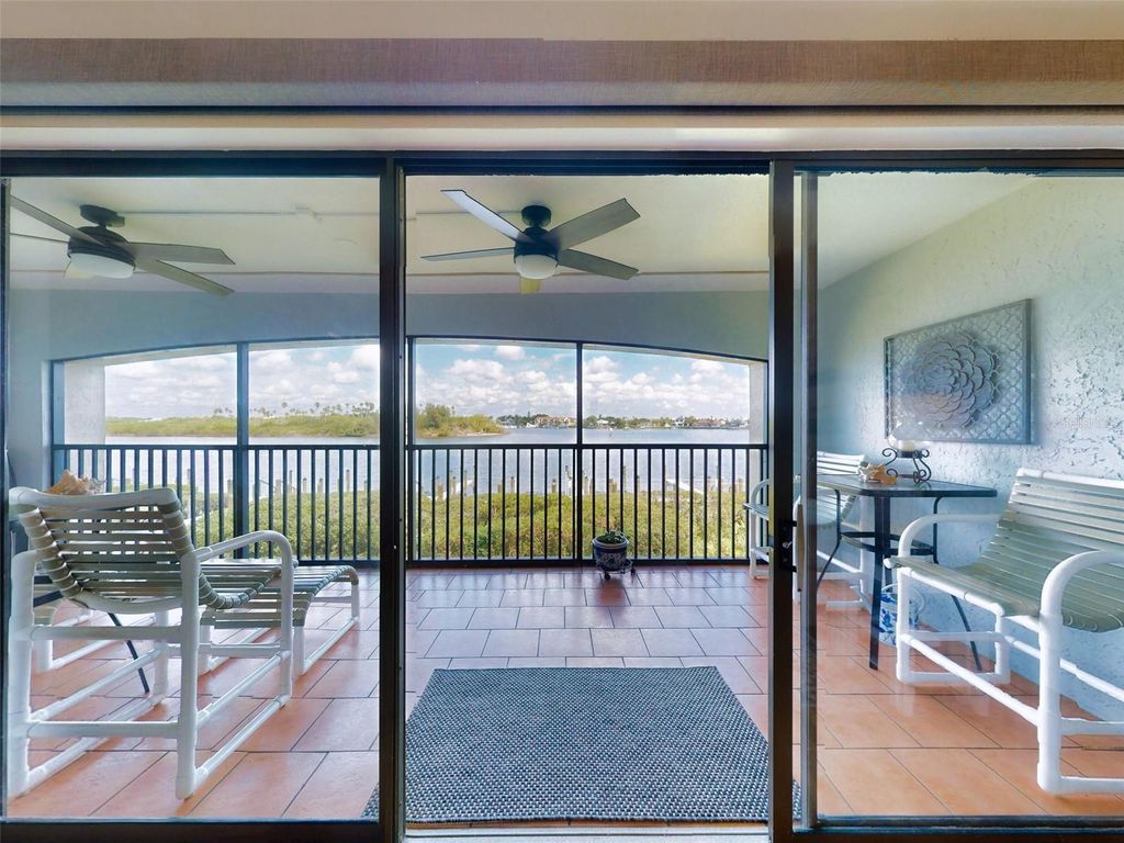 Image 3 of property listing at 454 BOUCHELLE DRIVE 202, New Smyrna Beach, FL 32169