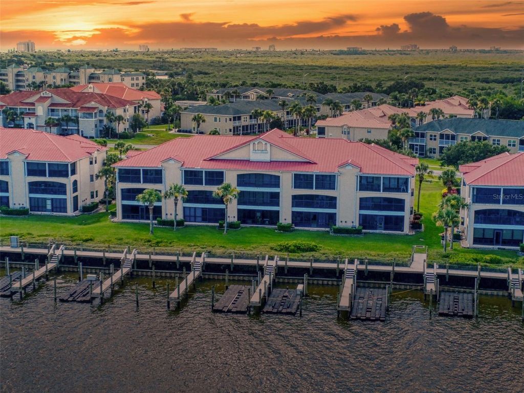 Image 49 of property listing at 454 BOUCHELLE DRIVE 202, New Smyrna Beach, FL 32169