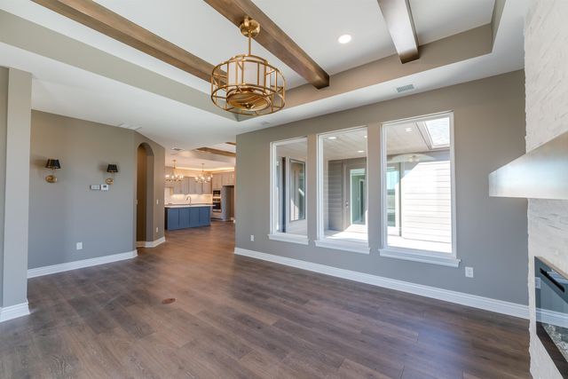 2620 W Shearwater St, Wichita, KS 67204