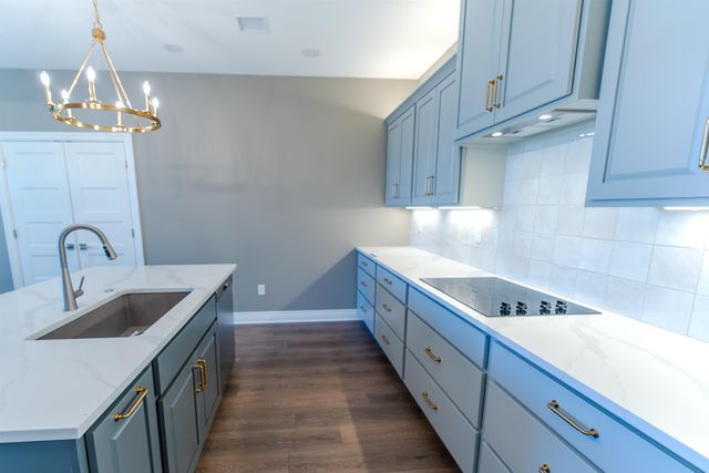 2620 W Shearwater St, Wichita, KS 67204