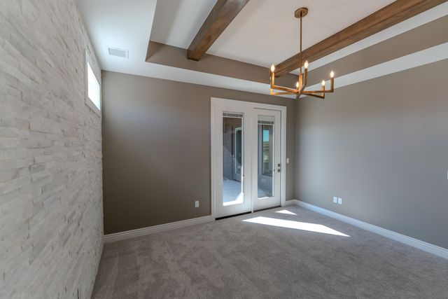 2620 W Shearwater St, Wichita, KS 67204