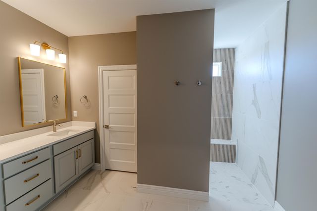 2620 W Shearwater St, Wichita, KS 67204