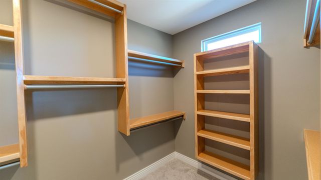 2620 W Shearwater St, Wichita, KS 67204