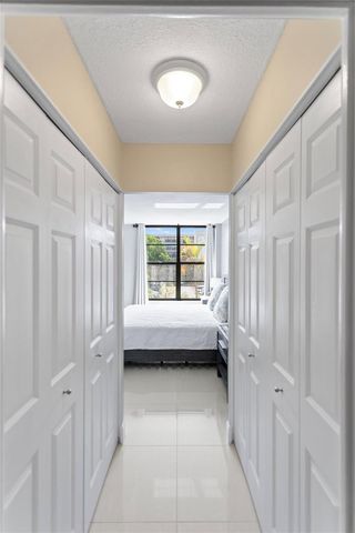 16 Royal Palm Way 302, Boca Raton, FL 33432